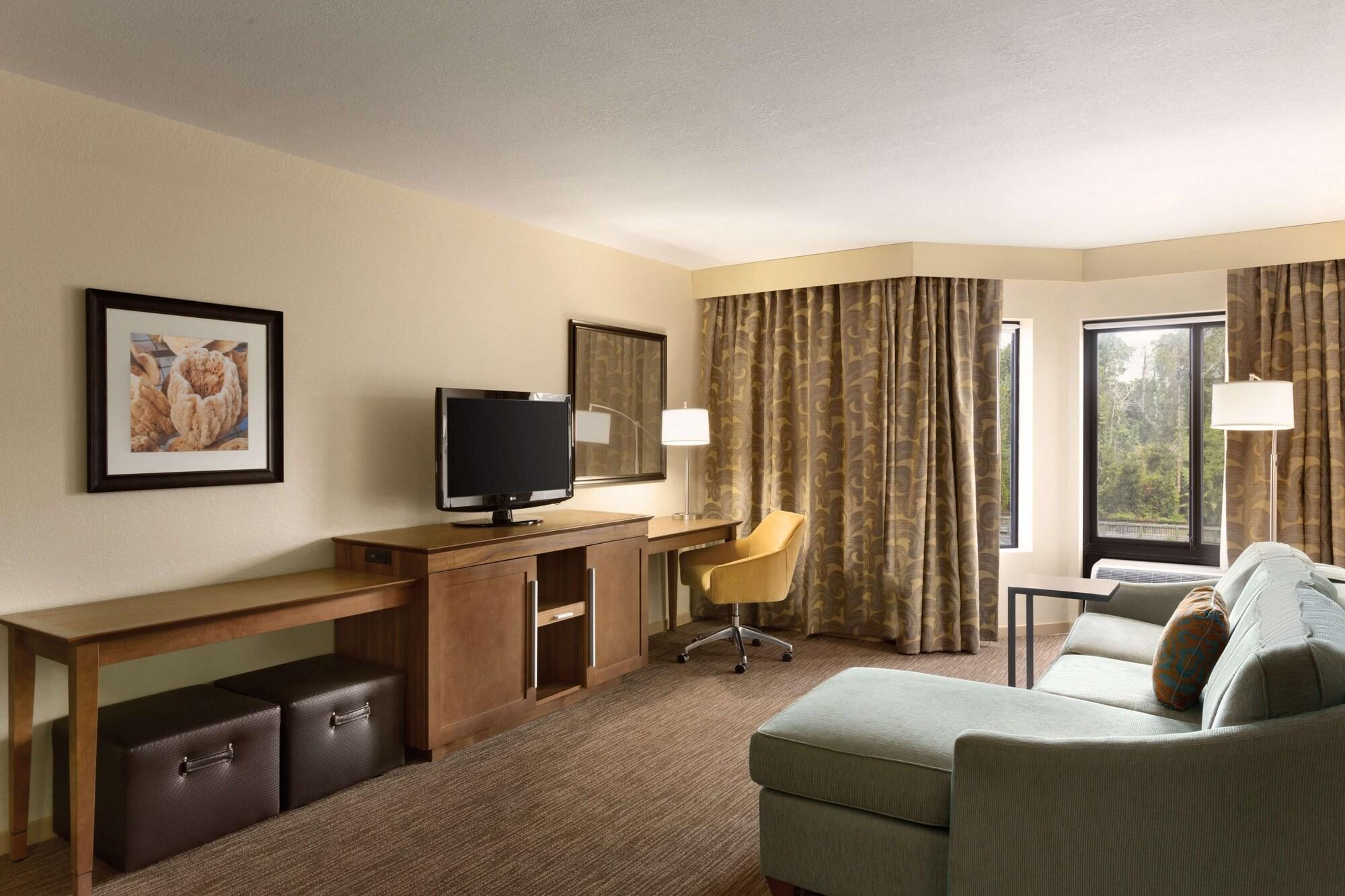 Hampton Inn & Suites Тарпон-Спрингс Экстерьер фото