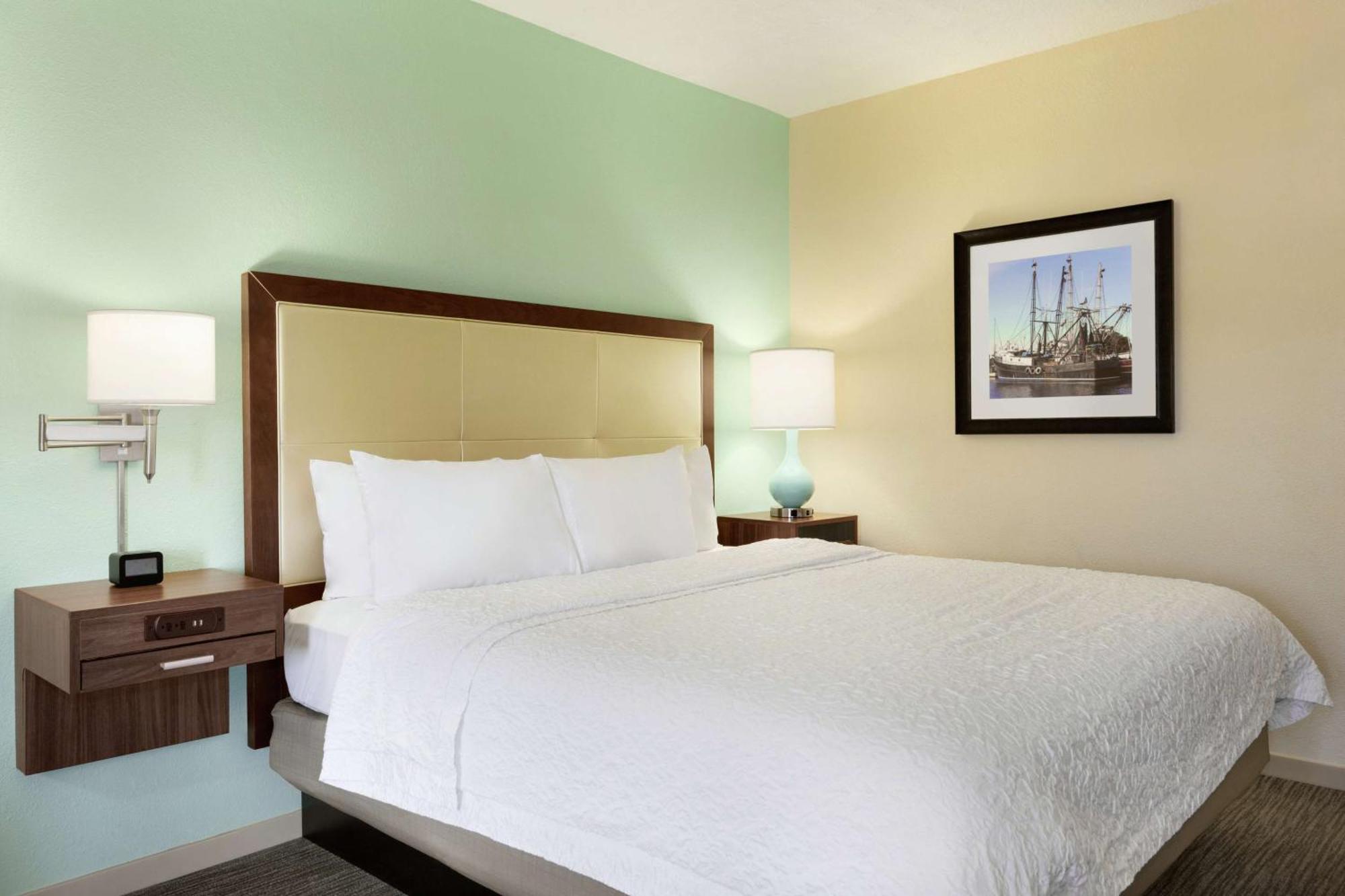 Hampton Inn & Suites Тарпон-Спрингс Экстерьер фото