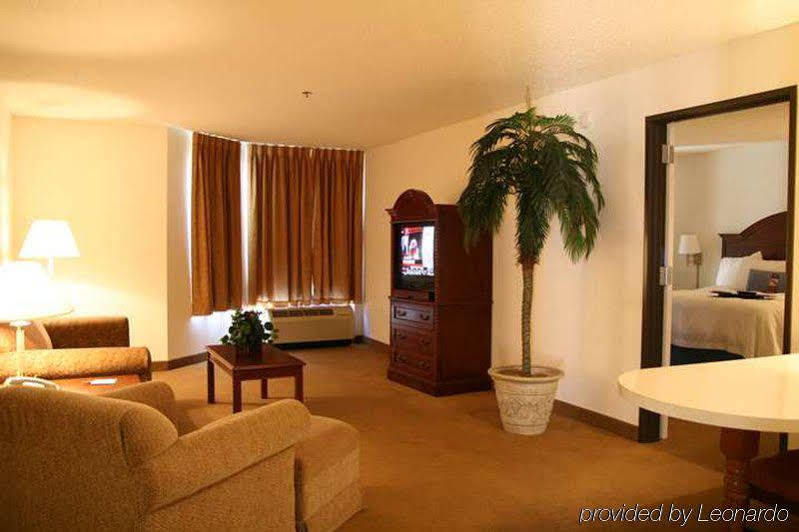 Hampton Inn & Suites Тарпон-Спрингс Экстерьер фото